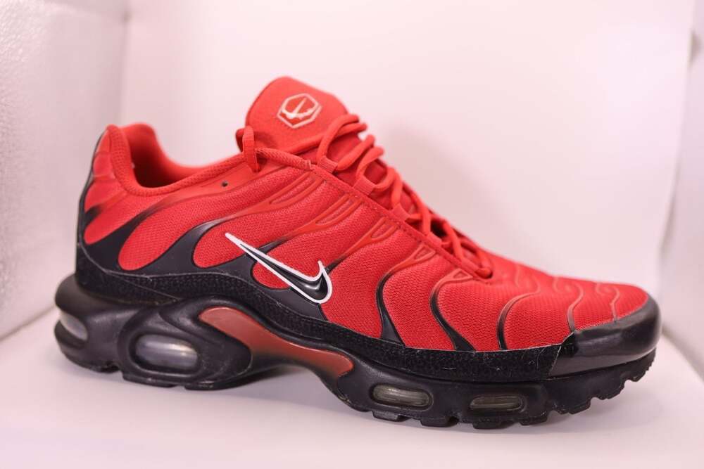 Nike Air Max Plus TN University Red Black size 13